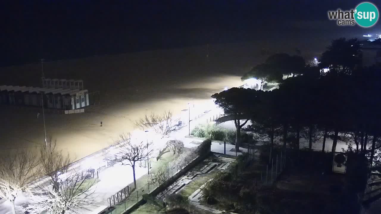 Spletna kamera Bibione plaža – pogled iz Ashanti ApartHotela