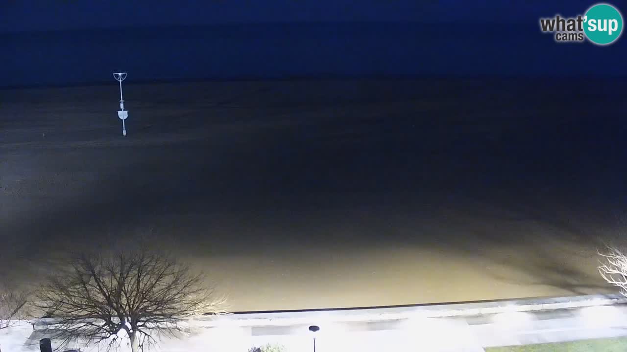 Spletna kamera Bibione plaža – pogled iz Ashanti ApartHotela