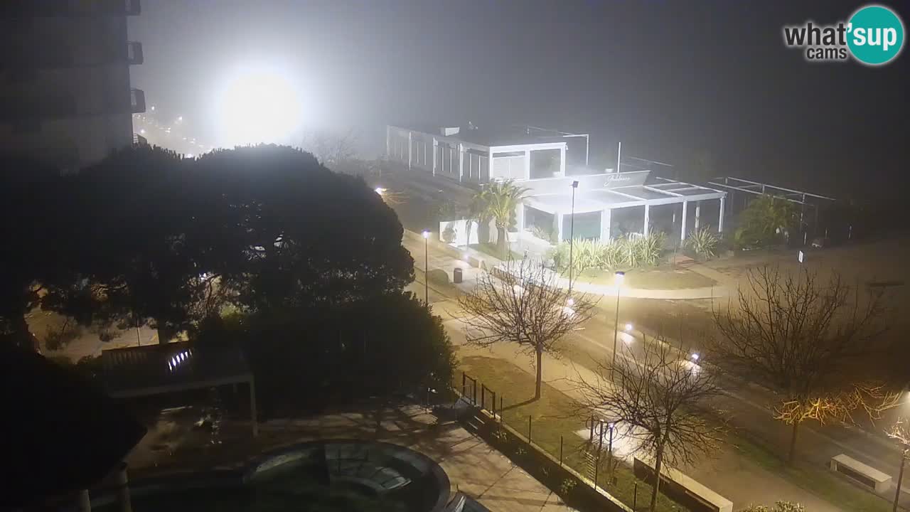 Spletna kamera Bibione plaža – pogled iz Ashanti ApartHotela