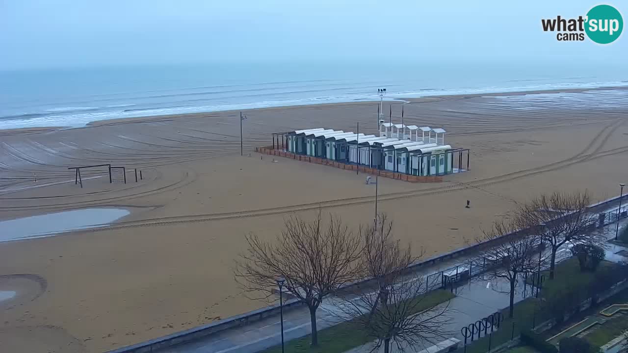 Spletna kamera Bibione plaža – pogled iz Ashanti ApartHotela