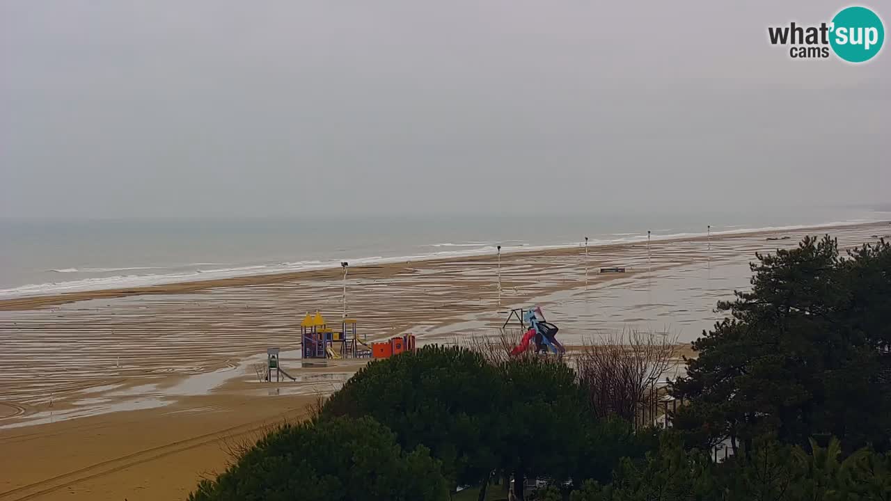 Web kamera Bibione plaža – pogled sa Ashanti ApartHotela