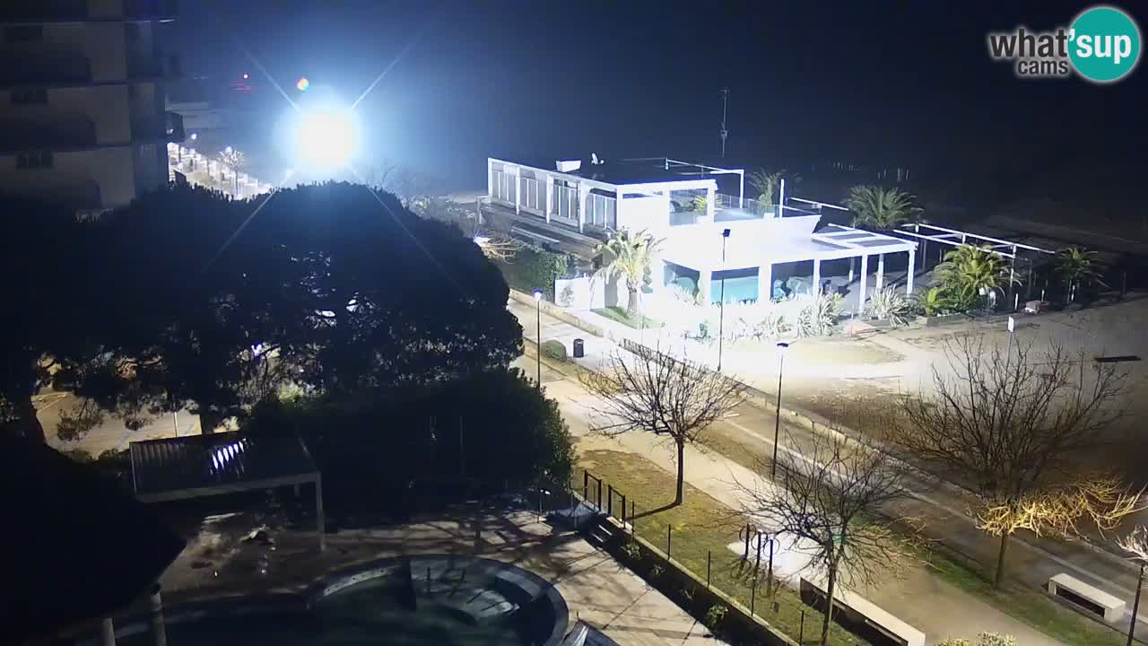 Spletna kamera Bibione plaža – pogled iz Ashanti ApartHotela