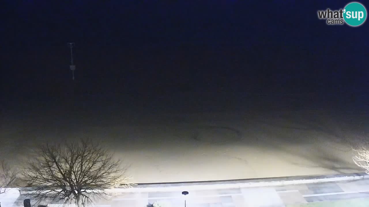 Spletna kamera Bibione plaža – pogled iz Ashanti ApartHotela