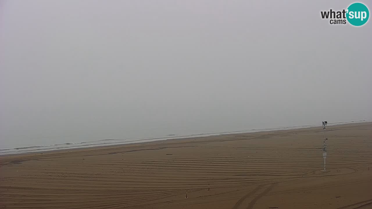 Spletna kamera Bibione plaža – pogled iz Ashanti ApartHotela