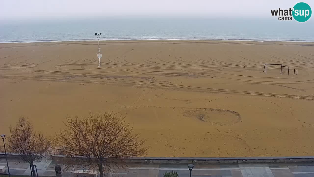 Spletna kamera Bibione plaža – pogled iz Ashanti ApartHotela