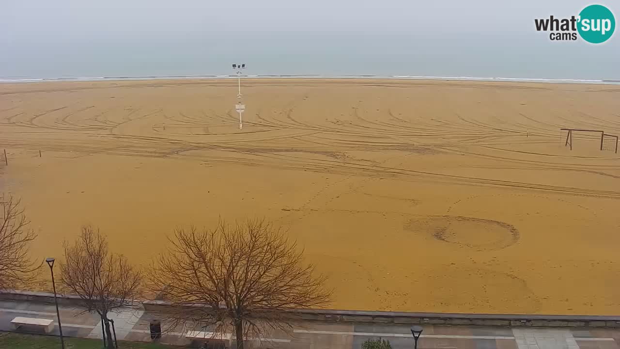 Spletna kamera Bibione plaža – pogled iz Ashanti ApartHotela