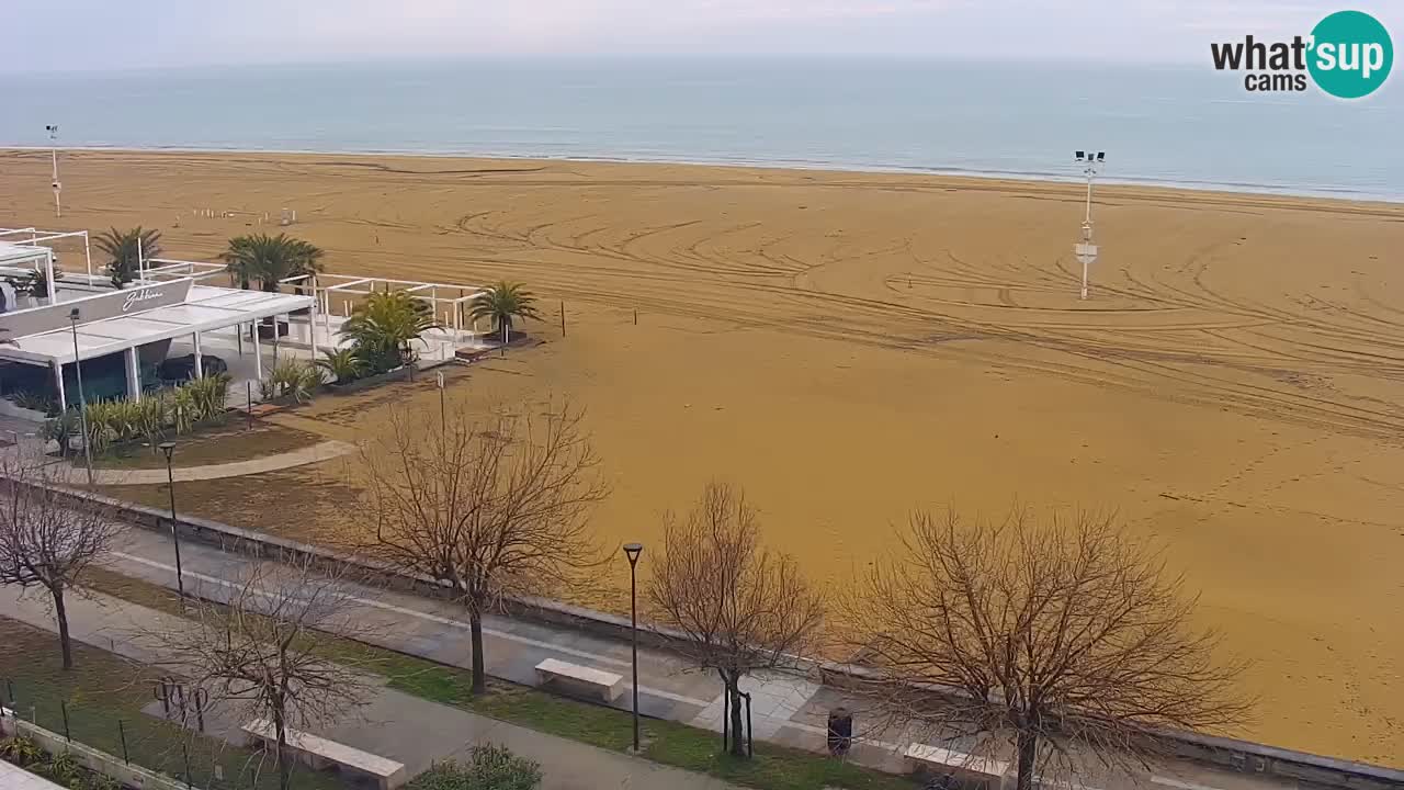Spletna kamera Bibione plaža – pogled iz Ashanti ApartHotela