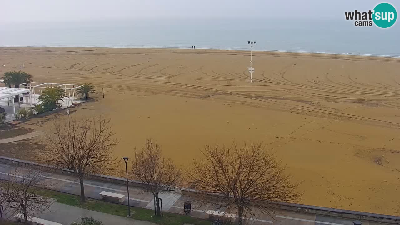 Spletna kamera Bibione plaža – pogled iz Ashanti ApartHotela