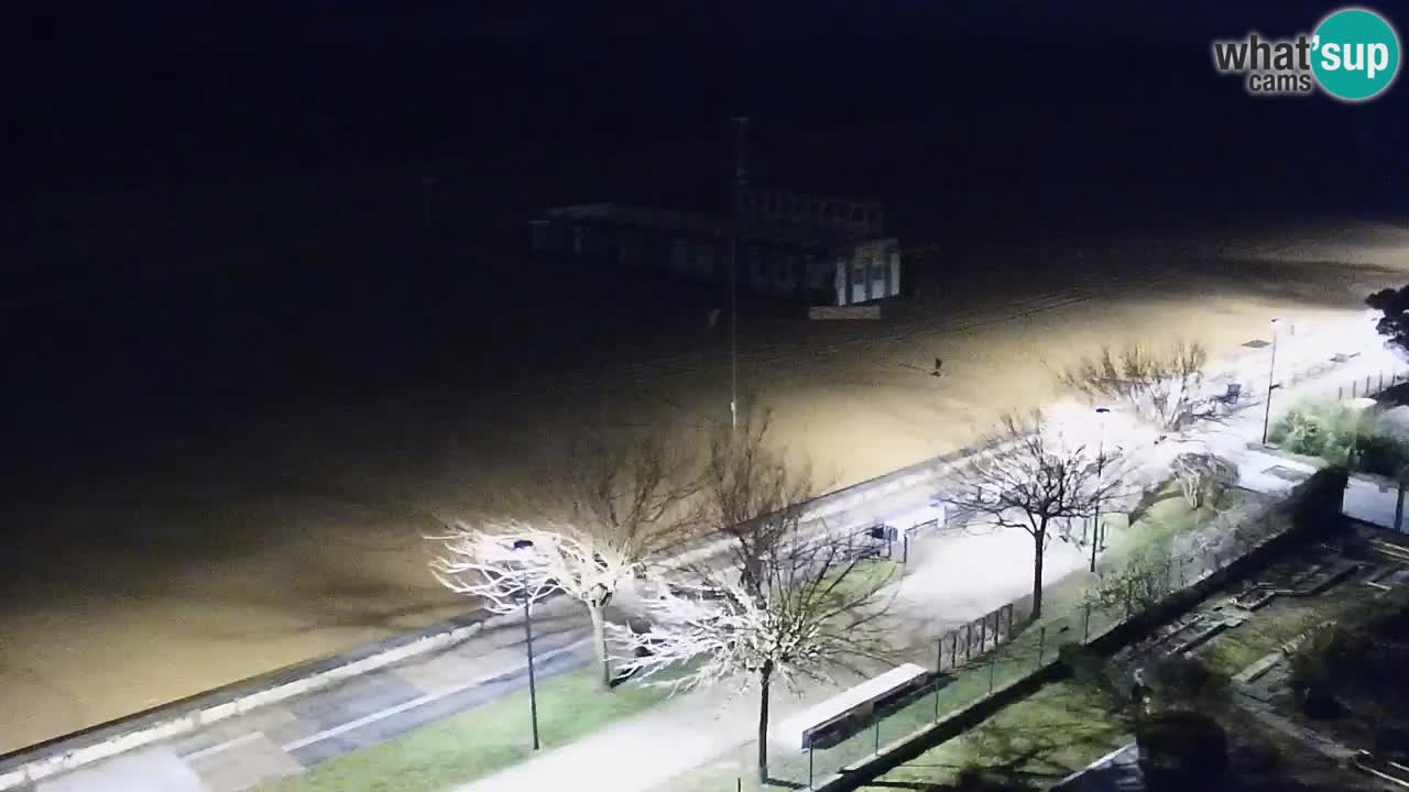 Spletna kamera Bibione plaža – pogled iz Ashanti ApartHotela