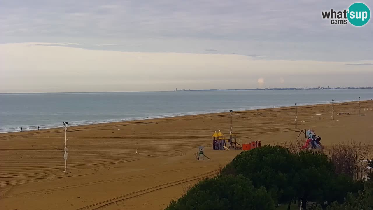 Web kamera Bibione plaža – pogled sa Ashanti ApartHotela