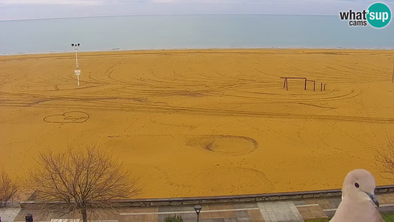 Spletna kamera Bibione plaža – pogled iz Ashanti ApartHotela