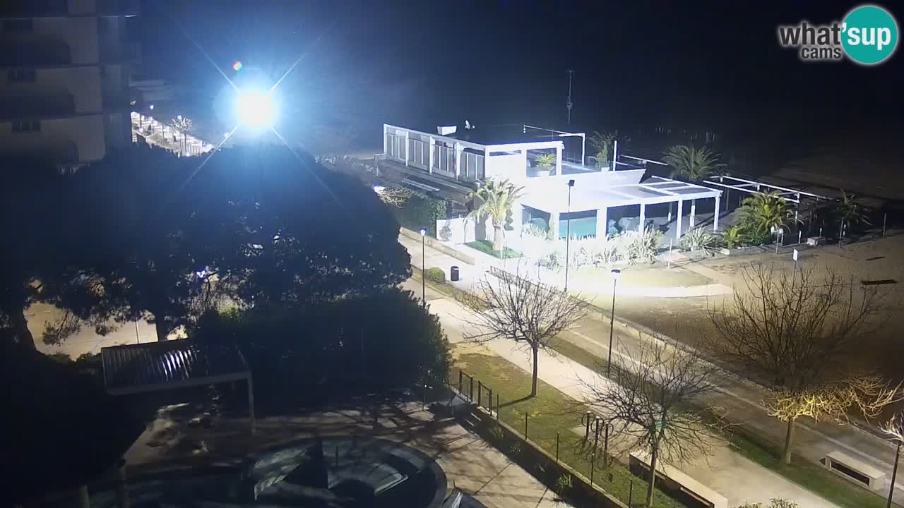 Spletna kamera Bibione plaža – pogled iz Ashanti ApartHotela