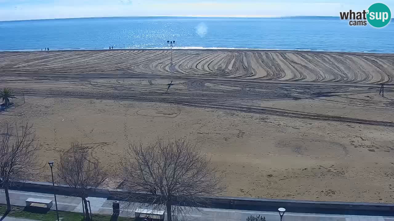 Spletna kamera Bibione plaža – pogled iz Ashanti ApartHotela