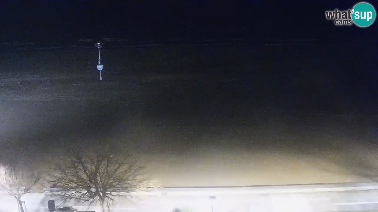 Web kamera Bibione plaža – pogled sa Ashanti ApartHotela