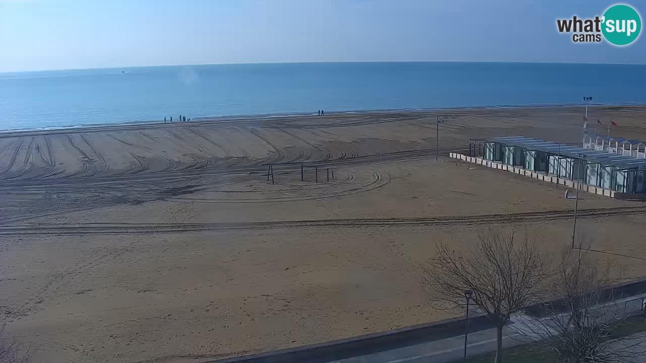 Spletna kamera Bibione plaža – pogled iz Ashanti ApartHotela