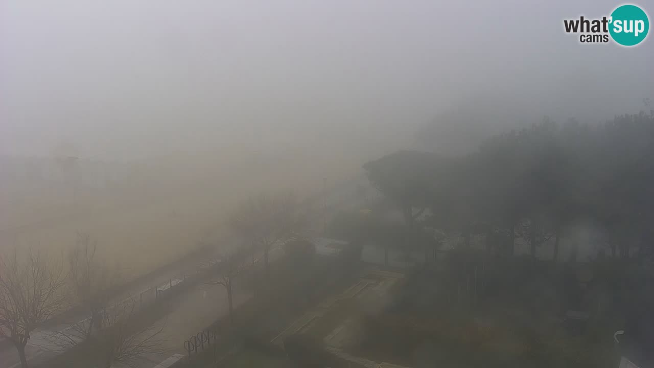 Web kamera Bibione plaža – pogled sa Ashanti ApartHotela