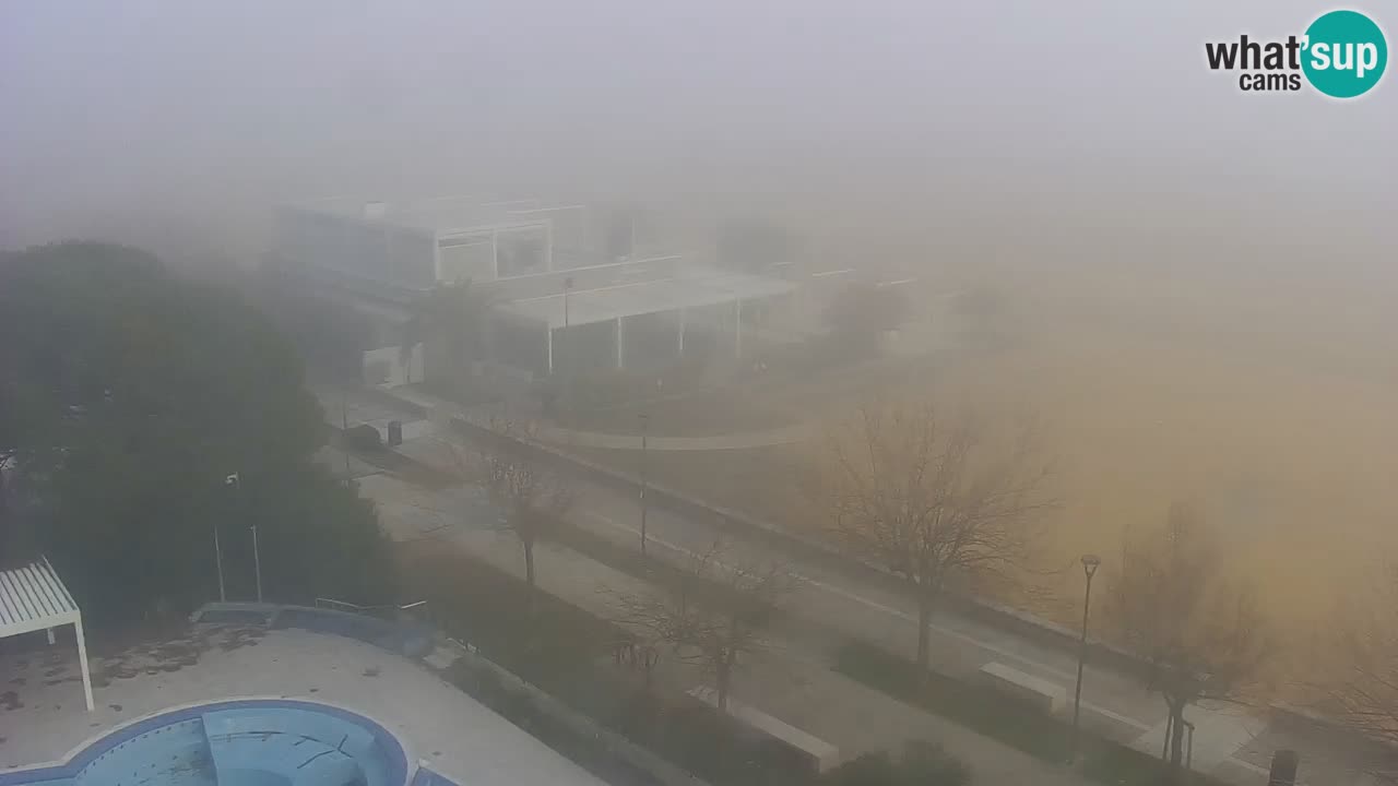 Spletna kamera Bibione plaža – pogled iz Ashanti ApartHotela