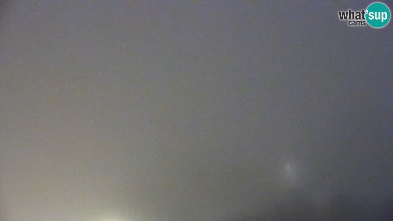 Spletna kamera Bibione plaža – pogled iz Ashanti ApartHotela