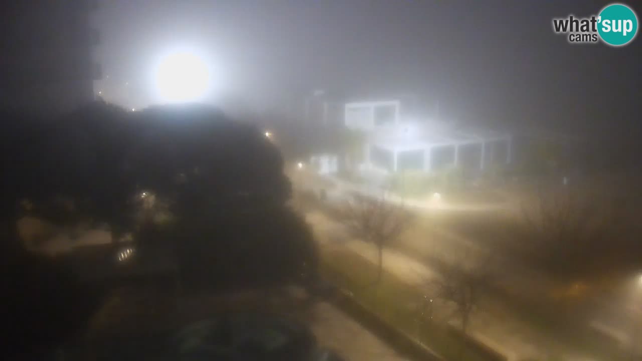 Spletna kamera Bibione plaža – pogled iz Ashanti ApartHotela