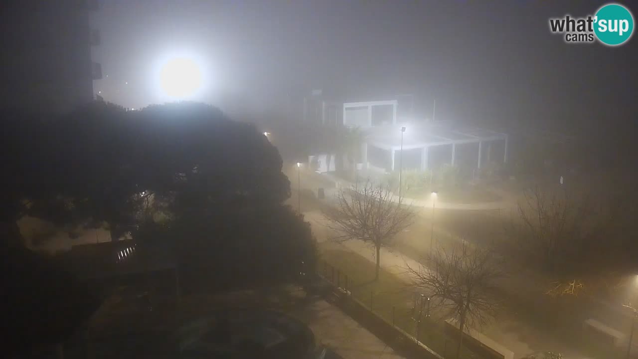 Web kamera Bibione plaža – pogled sa Ashanti ApartHotela