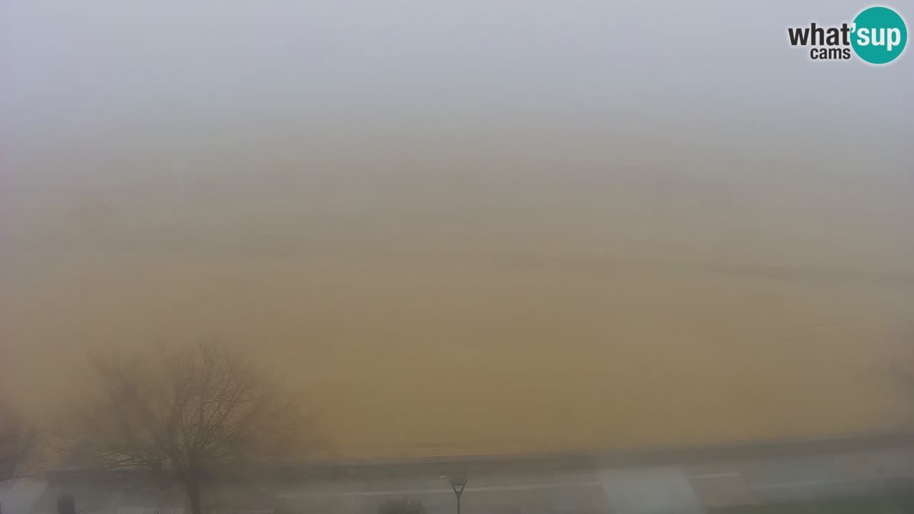 Web kamera Bibione plaža – pogled sa Ashanti ApartHotela