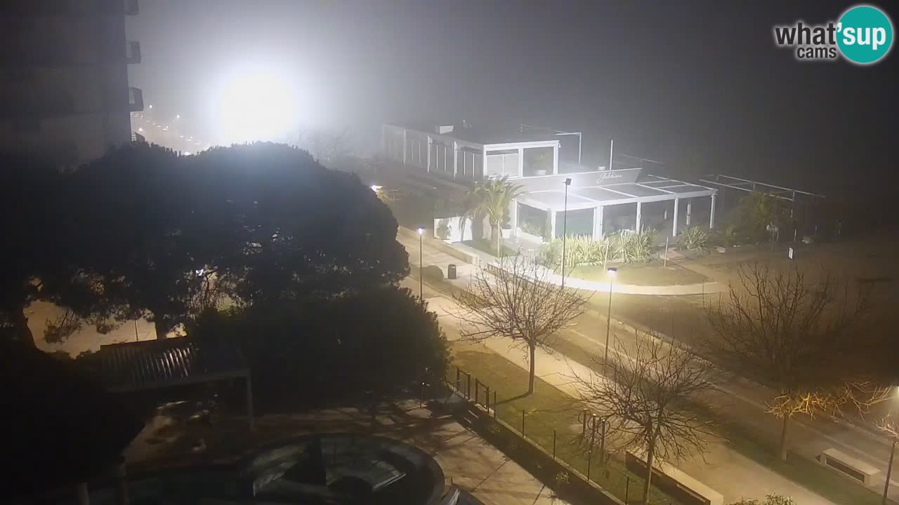 Web kamera Bibione plaža – pogled sa Ashanti ApartHotela