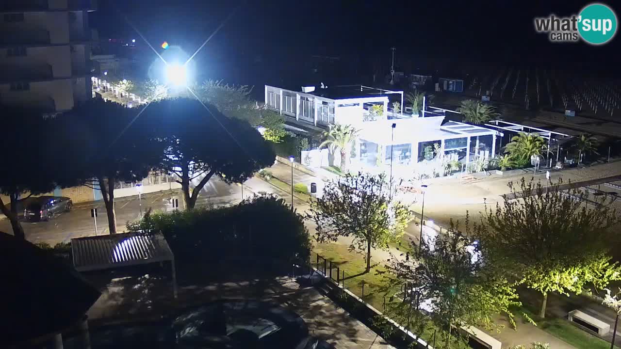 Spletna kamera Bibione plaža – pogled iz Ashanti ApartHotela