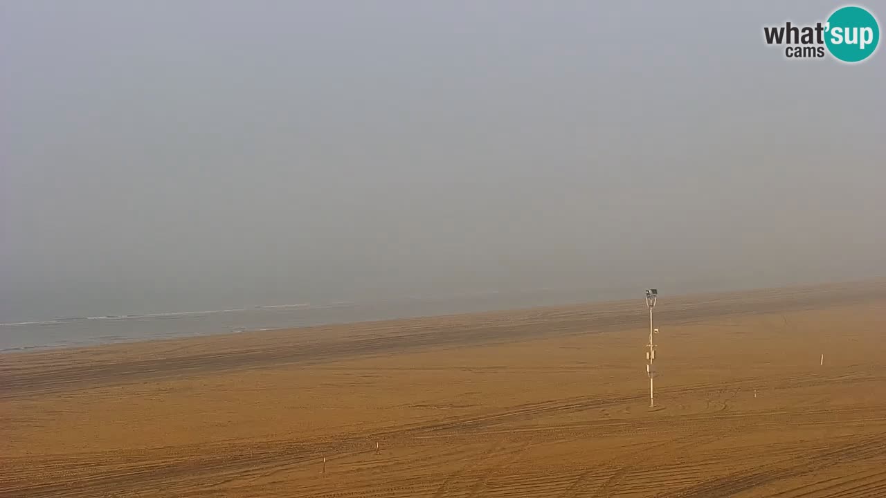 Spletna kamera Bibione plaža – pogled iz Ashanti ApartHotela