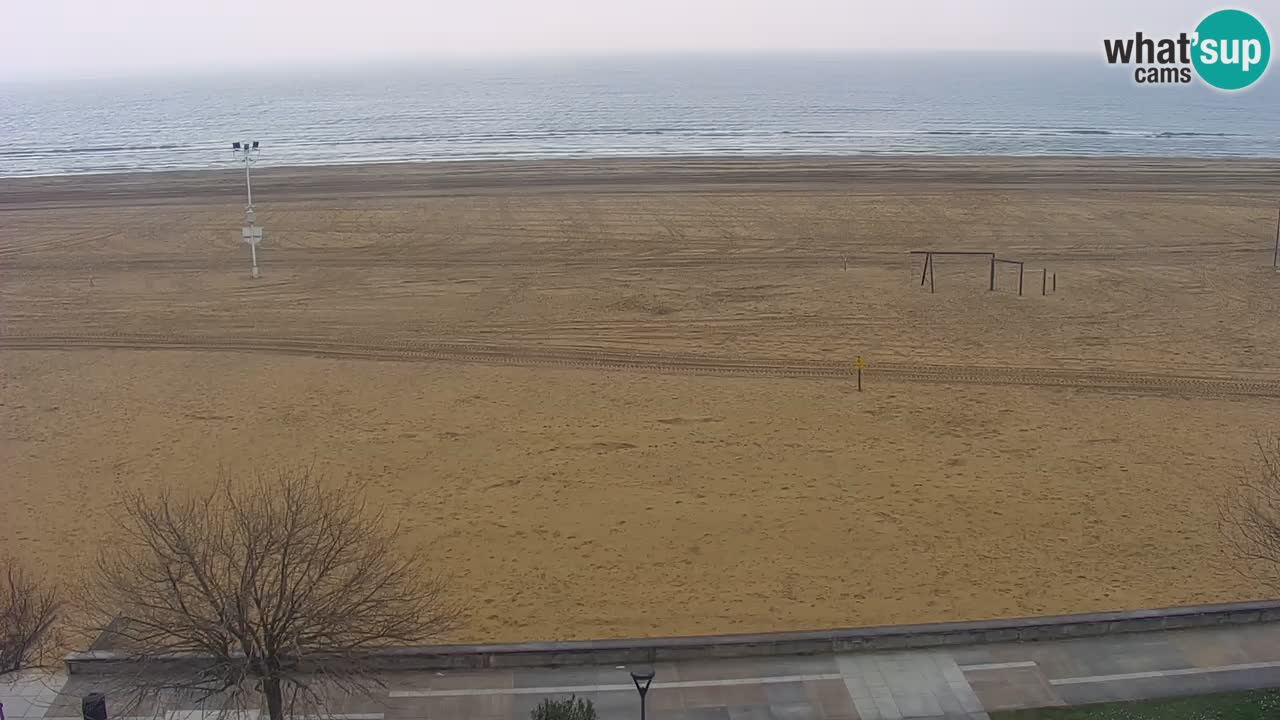 Spletna kamera Bibione plaža – pogled iz Ashanti ApartHotela