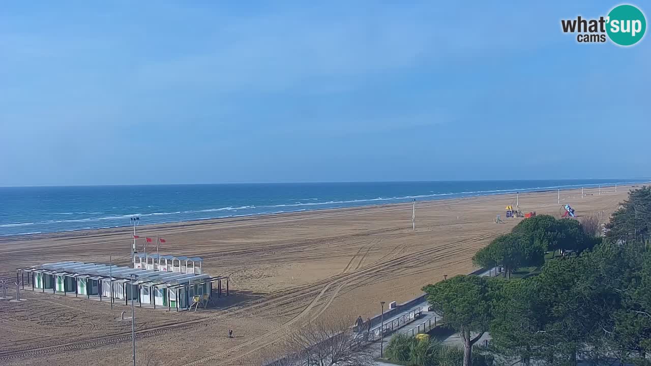 Spletna kamera Bibione plaža – pogled iz Ashanti ApartHotela