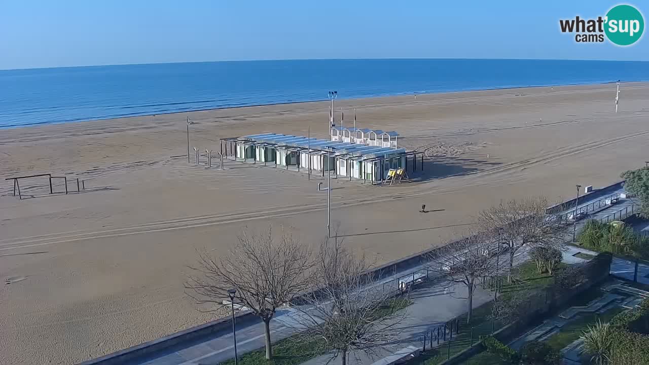 Spletna kamera Bibione plaža – pogled iz Ashanti ApartHotela