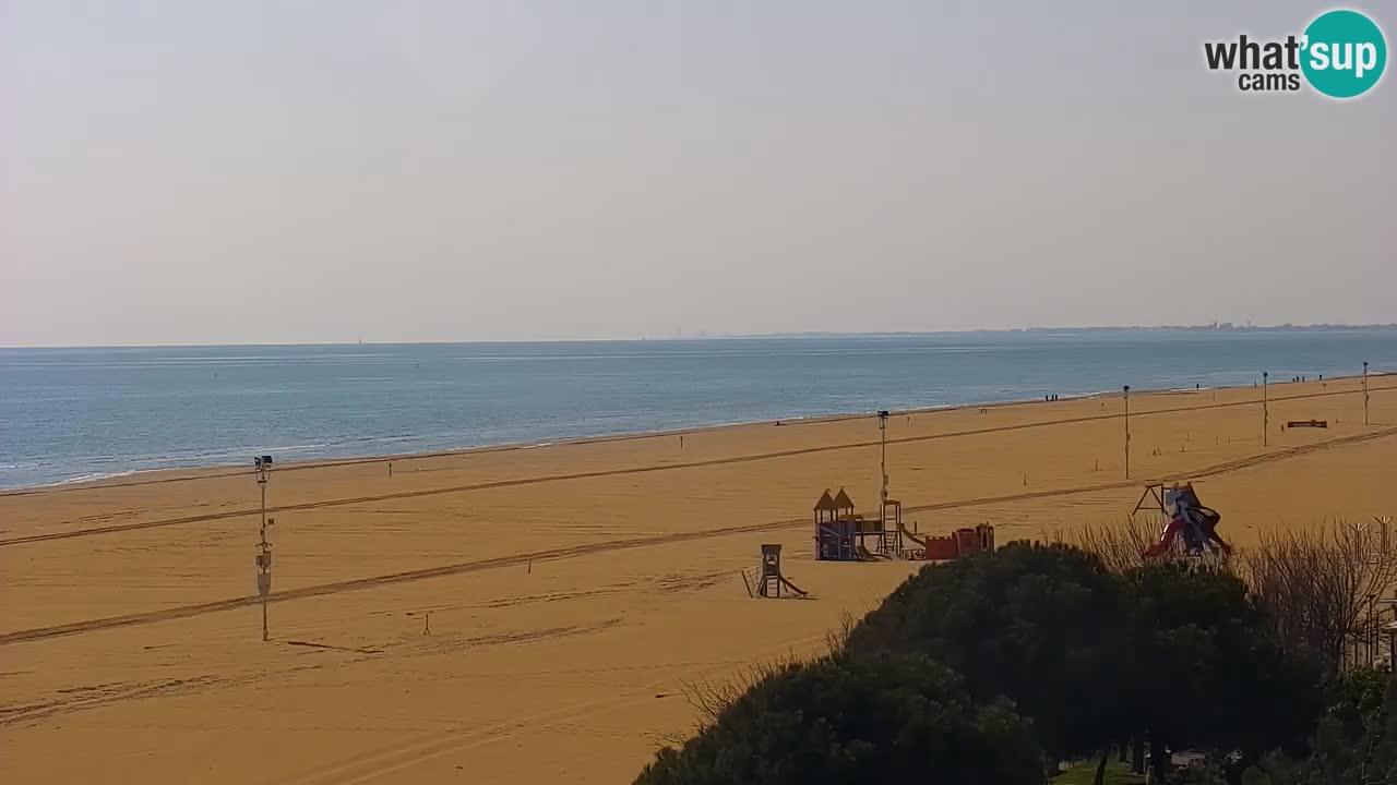 Web kamera Bibione plaža – pogled sa Ashanti ApartHotela