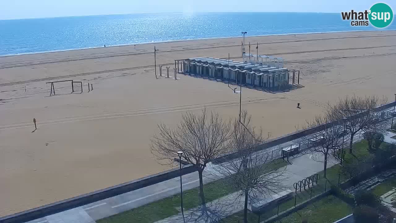 Spletna kamera Bibione plaža – pogled iz Ashanti ApartHotela