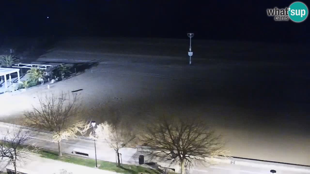 Spletna kamera Bibione plaža – pogled iz Ashanti ApartHotela