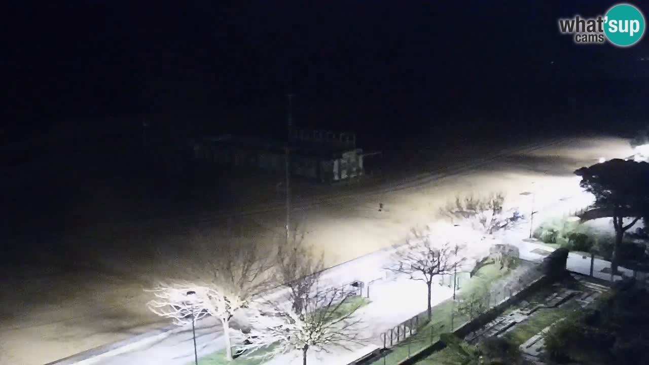 Spletna kamera Bibione plaža – pogled iz Ashanti ApartHotela