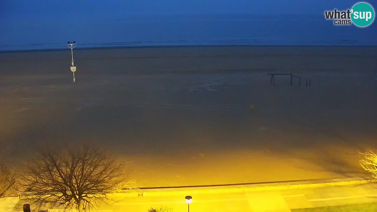 Web kamera Bibione plaža – pogled sa Ashanti ApartHotela