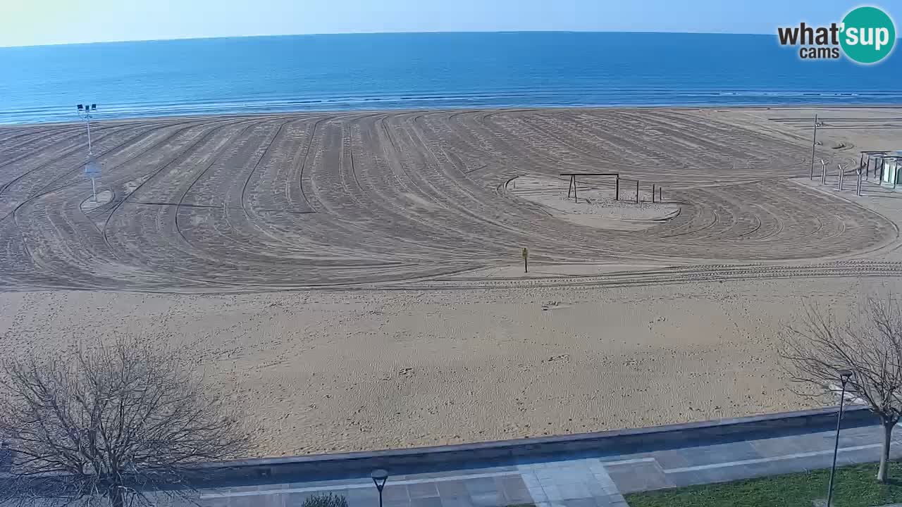 Spletna kamera Bibione plaža – pogled iz Ashanti ApartHotela