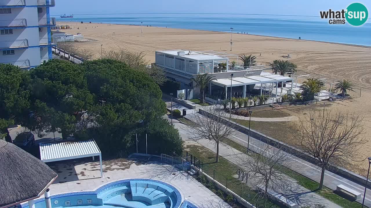 Spletna kamera Bibione plaža – pogled iz Ashanti ApartHotela