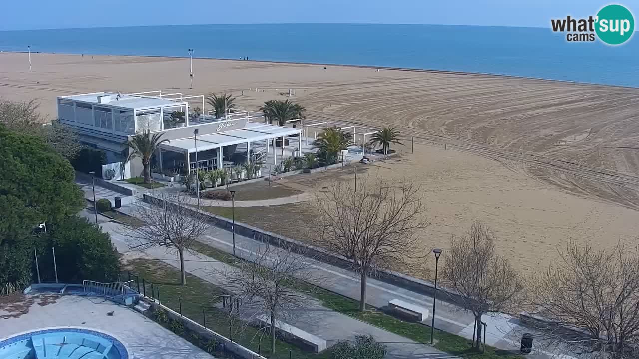 Spletna kamera Bibione plaža – pogled iz Ashanti ApartHotela