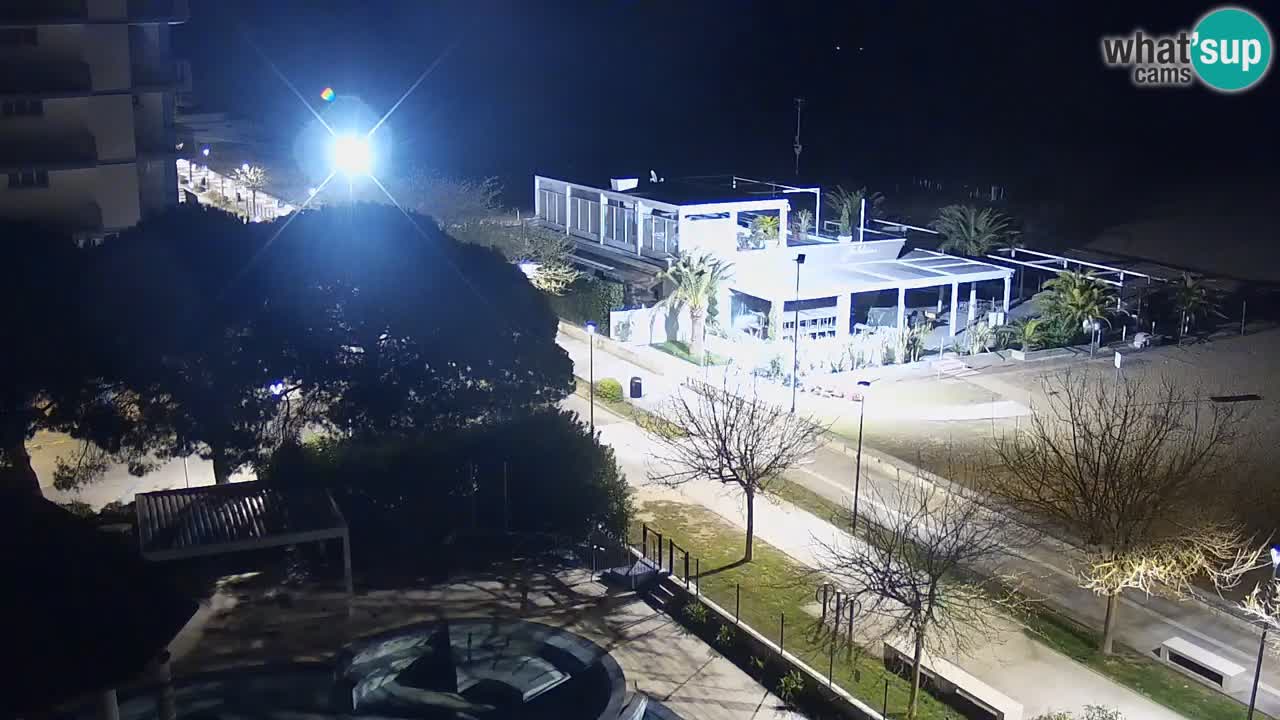 Spletna kamera Bibione plaža – pogled iz Ashanti ApartHotela