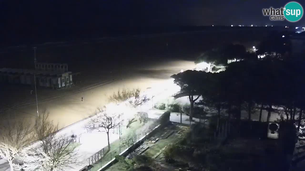 Spletna kamera Bibione plaža – pogled iz Ashanti ApartHotela