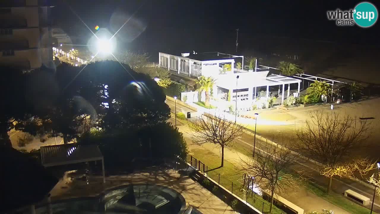 Spletna kamera Bibione plaža – pogled iz Ashanti ApartHotela