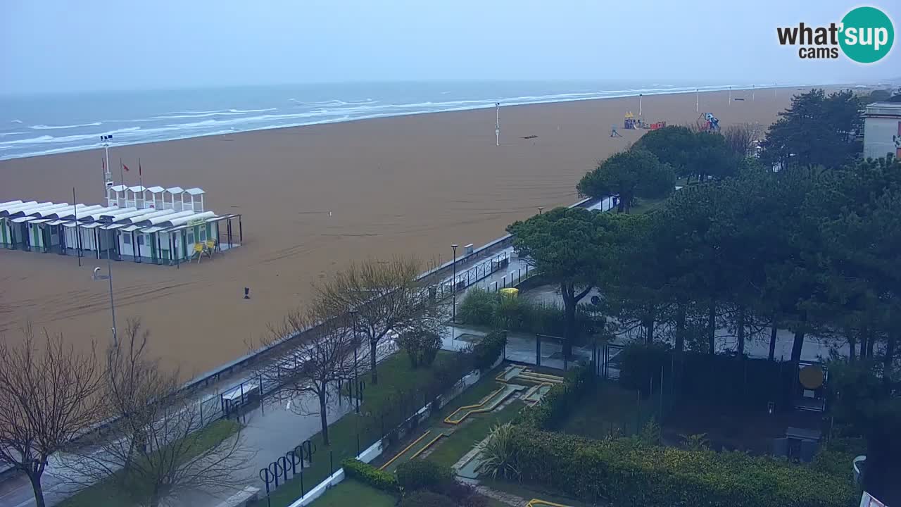 Spletna kamera Bibione plaža – pogled iz Ashanti ApartHotela