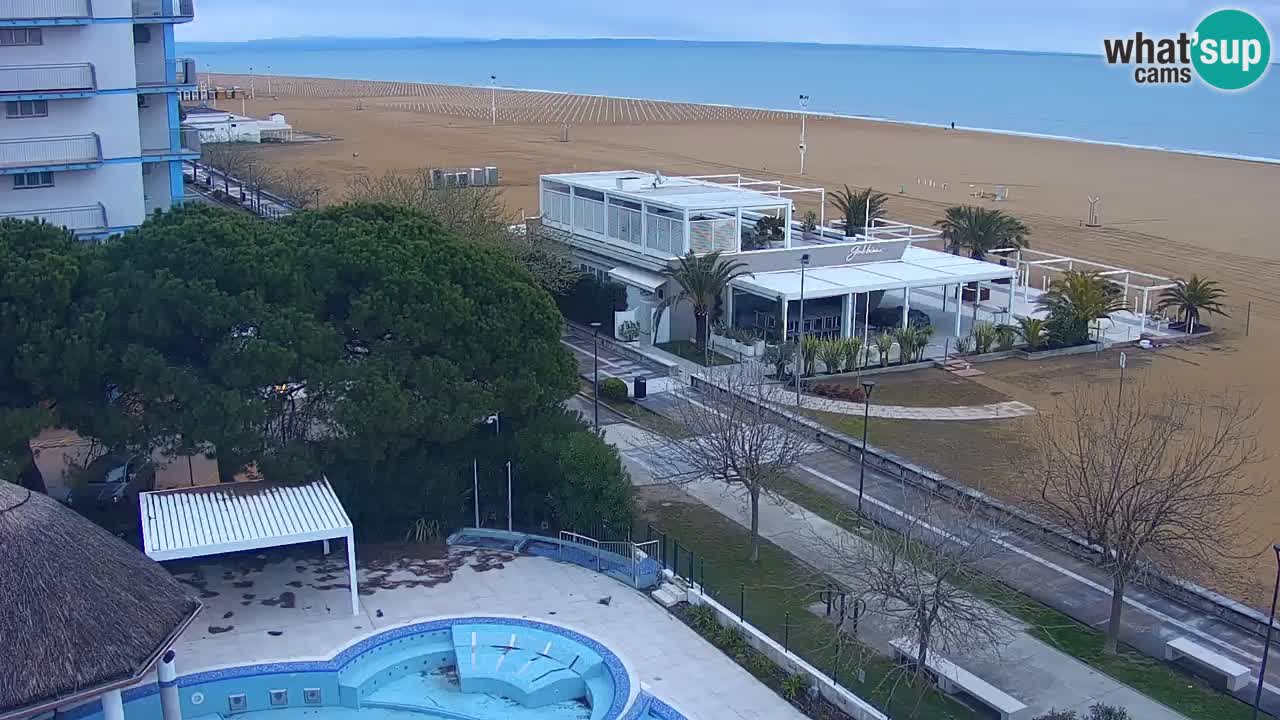 Spletna kamera Bibione plaža – pogled iz Ashanti ApartHotela