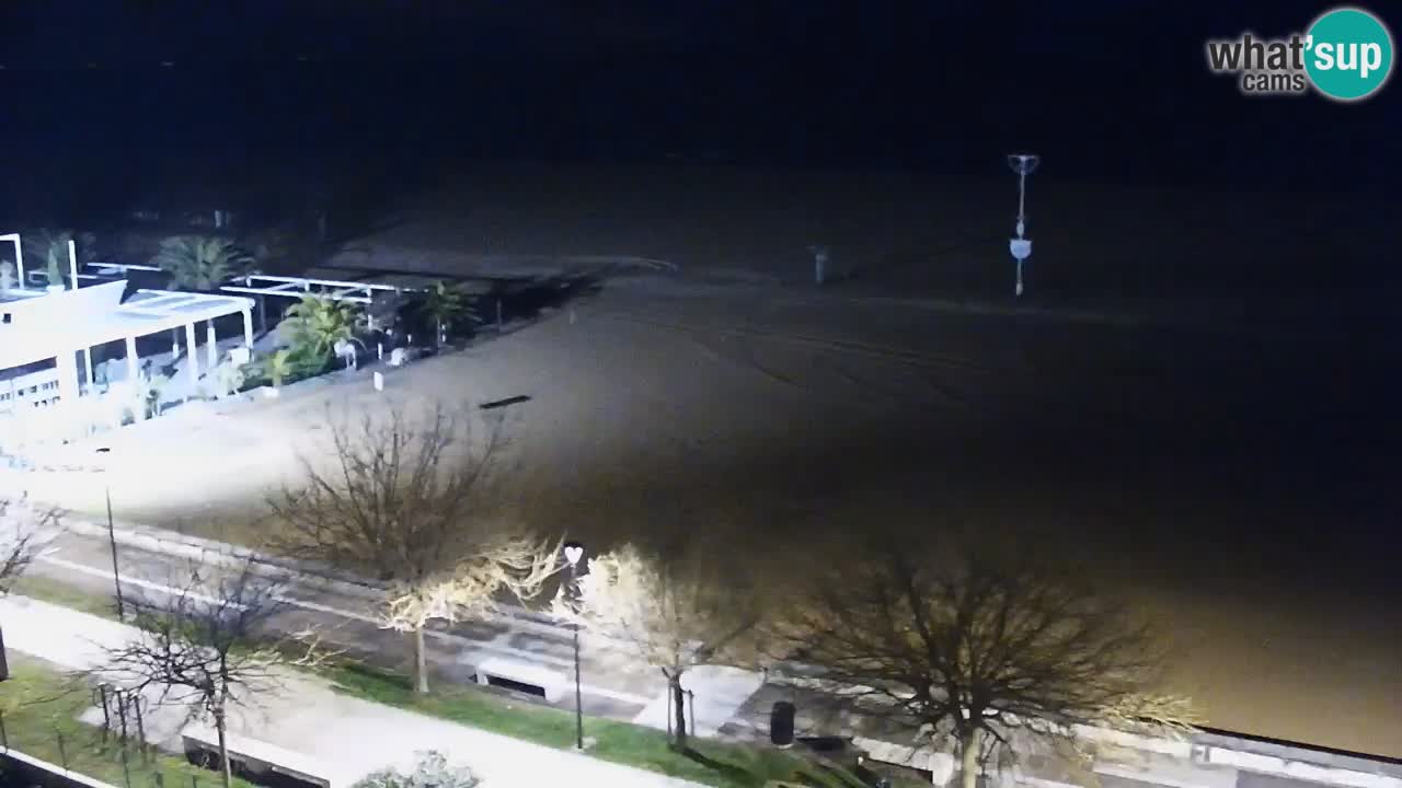 Spletna kamera Bibione plaža – pogled iz Ashanti ApartHotela