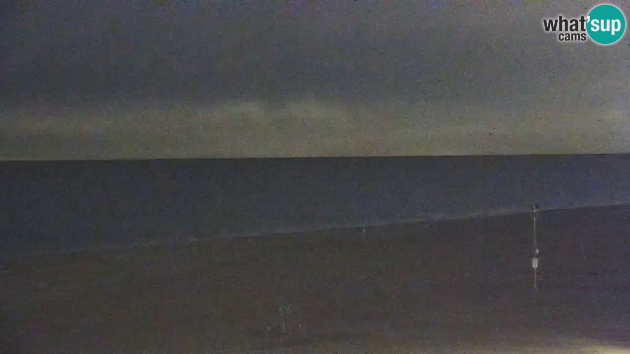 Spletna kamera Bibione plaža – pogled iz Ashanti ApartHotela