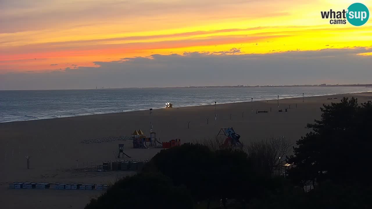 Web kamera Bibione plaža – pogled sa Ashanti ApartHotela
