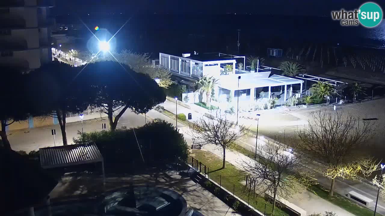 Spletna kamera Bibione plaža – pogled iz Ashanti ApartHotela