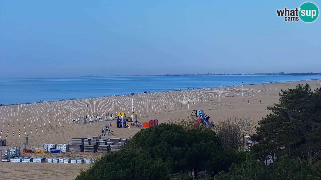 Live Webcam Bibione beach – view from Ashanti ApartHotel