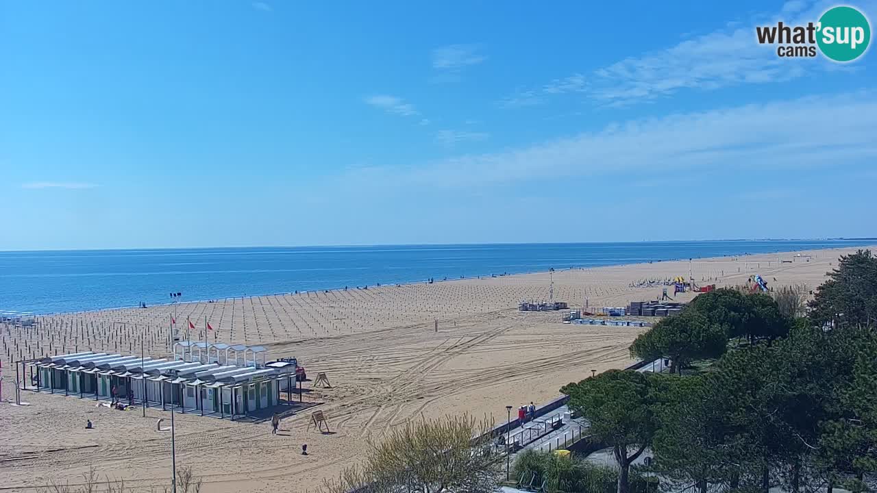 Spletna kamera Bibione plaža – pogled iz Ashanti ApartHotela